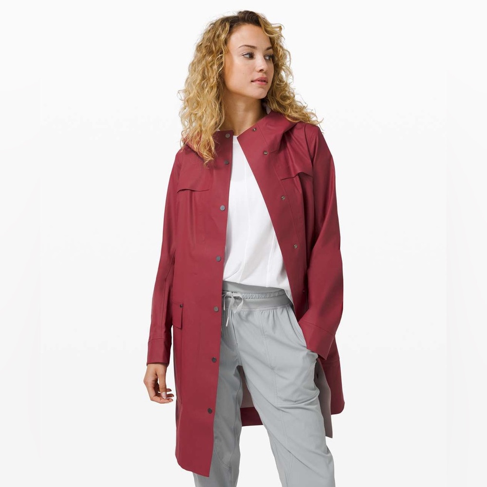 Lululemon Into The Drizzle Jacket